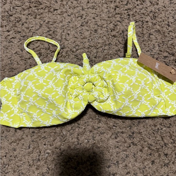 Yellow Patterned Bikini Set - Picture 9 of 9